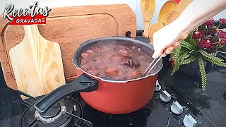 Como fazer Feijoada de panela de pressão [upl. by Atirahc]