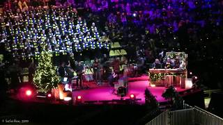 Joris singt Youll Never Walk Alone Dortmund singt Weihnachtslieder 2019 I BVB Weihnachtssingen [upl. by Leslee528]