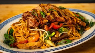 Gebratene Nudeln mit Ente  Das ultimative asiatische Rezept [upl. by Netram322]