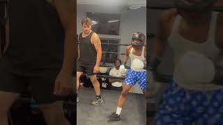 Boxer VS Street Fighter😳🥊 boxer hood fight fighter viral shorts boxing stoptheviolence [upl. by Barrington]