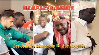 Nampalys Mendy Ilimane Ndiaye Sadio Mane à la Mosquée pour une prière 🙏🏾 [upl. by Spanos]