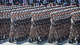 8 DÉFILÉS MILITAIRES LES PLUS IMPRESSIONNANTS AU MONDE [upl. by Alden]