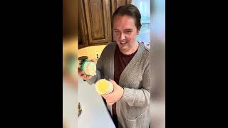 Homemade Whipped Cream in 60 Seconds Pampered Chef Whipped Cream Maker [upl. by Notanhoj]