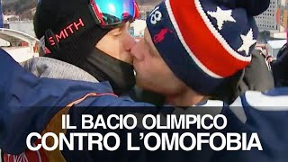 Il bacio contro lomofobia che ha vinto le Olimpiadi [upl. by Kissee124]