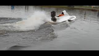 Hydroplane Evinrude V8 first test [upl. by Adnawuj858]