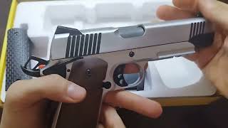 army armament R28  pistola airsof 1911 customizada [upl. by Edniya]