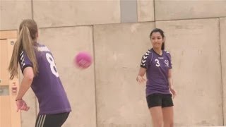 A Guide To Passing In Handball [upl. by Tremml]