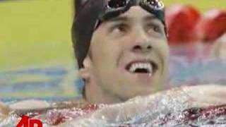 Michael Phelps Breaks 400 Meter Swim Record [upl. by Glogau]