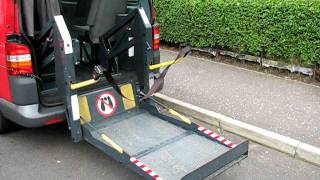 Volkswagen Transporter WHEELCHAIR ADAPTED DISABLED 19 [upl. by Sellers305]