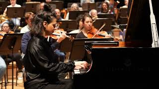 Khatia Buniatishvili  Concerto pour piano n° 2 de Rachmaninoff [upl. by Eamanna]