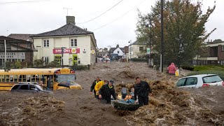 5 Minutes ago in UK  Shops and cars submerged by floods in Dunstable [upl. by Amilb]