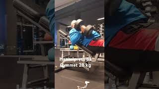 Hantelpress på Gymmet 28 kg [upl. by Jeffcott]