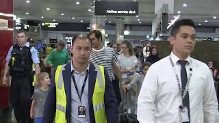 Roger Federer wife Mirka amp kids leave Melbourne after AusOpen R4 Tsitsipas loss  15MOF [upl. by Zuckerman]