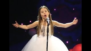 Emanne Beasha ايمان بيشه  Nessun Dorma – Semi Finals  Winner of Arabs Got Talent 2017 [upl. by Paryavi]