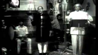 O Duniya Ke Rakhwale  Mohammad Rafi Live With Naushadmp4 [upl. by Fong512]