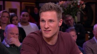 Ik had intens veel pijn in mijn benen  RTL LATE NIGHT [upl. by Thekla816]