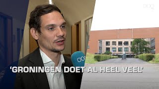 Politiek stelt vragen over nieuwe asiellocatie aan Eemsgolaan [upl. by Nahseez326]