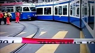 Tram Unfall Paradeplatz [upl. by Eloisa735]