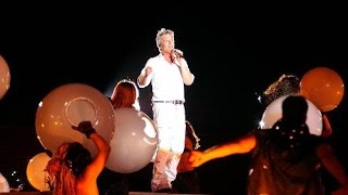 CLAUDIO BAGLIONI ๏ Tutto In Un Abbraccio ๏ Roma Stadio Olimpico 01 Luglio 2003 ๏ Full Concert [upl. by Anerom]