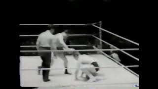 Dick Beyer vs Bronco Lubich NWA Upstate 1962 [upl. by Larentia]