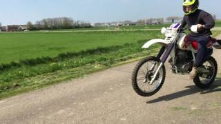 Honda XR600R Throttle wide open [upl. by Buroker]