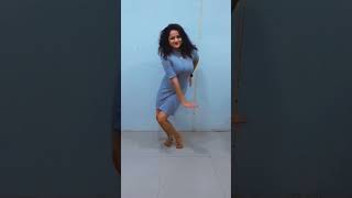 Shivali parab  MHJ  Dance  Viral  Instagram  Reel  YouTuber Shots  FAN BOY [upl. by Ylrrad]