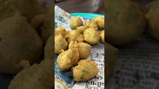 Gujarat Street Food  Methi na Gota  methi gota kadhi food streetfood shorts [upl. by Kinghorn]