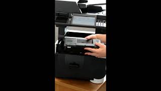 Comment changer les cartouches de toner et récupérateur [upl. by Harelda]