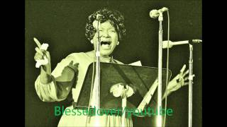 Mahalia Jackson  Out Of The Dephts [upl. by Lory]