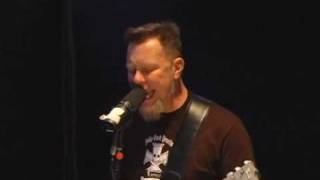 James Hetfield singing The Day that never Comes [upl. by Erik]