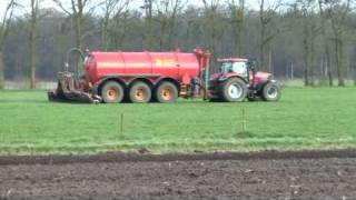 Loonbedrijf Tuller zodebemesten met Case IH Puma 225 cvx en Schuitemaker Robusta 270 [upl. by Letnohc]