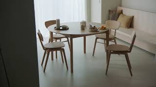 Ethnicraft  Focus Oak Bok round extendable dining table [upl. by Hnahk]