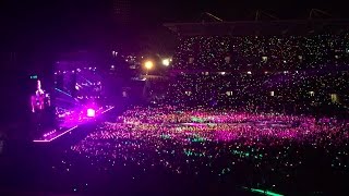 Coldplay Auckland 2016  Paradise LIVE Extended outro [upl. by Ober]