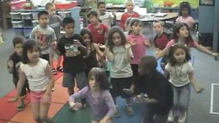 Using HeidiSongs handmotions in the Kindergarten Classroom [upl. by Joannes]