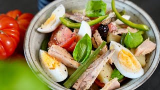 La salade niçoise star de lété  Recette salade repas complète et fraîche [upl. by Lleynad218]