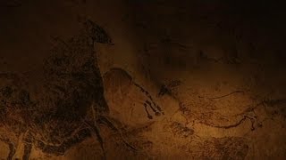 Une copie de Lascaux exposée à Bordeaux [upl. by Sualakcin395]