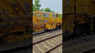 Railway Track laying machine Madurai Div trending indianrailways train highspeedtrain ytshorts [upl. by Standish]