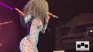 Teyana Taylor Peforms quotIssuesHold Onquot at the 2019 WGCI Summer Jam [upl. by Eirrok]