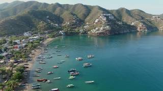 VOLANDO EN DRONE 4K  TAGANGA  SITIOS TURISTICOS  COLOMBIA [upl. by Nuawed914]