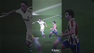 MESUT OZIL SKILLS football mesutözil skills [upl. by Arimas]