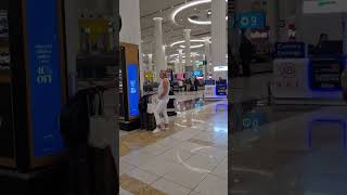 Bandara Dubai [upl. by Laughlin]