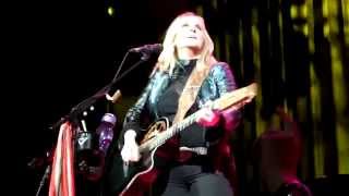 Melissa Etheridge Utrecht 28 April 2015  Bring Me Some Water [upl. by Aiseneg]