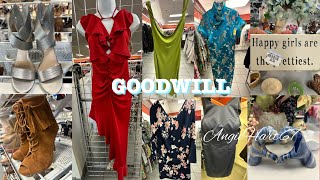 GOODWILL 👗 SHOP WITH ME  shopping [upl. by Romeu]