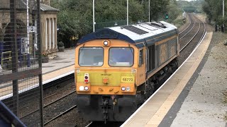 WHOOPS A rear red light on the front of this class 66 [upl. by Urba]