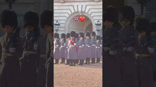 scotsguards kingsguard britisharmy britishmilitary changingoftheguard buckinghampalace [upl. by Herschel535]