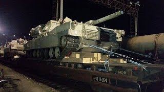 M1A2 Abrams tanks  Танки М1А2 Абрамс тепловозы 2М62У0100 и ER20CF020 [upl. by Nerret]