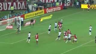 Impedido Márcio Araújo faz o gol do título do Flamengo [upl. by Irabaj]