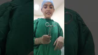 How to hold surgical instruments Correct handling of surgical instruments Surgical instruments [upl. by Sixele]