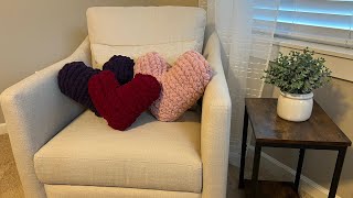 HAND KNIT A SMALL CHUNKY HEART PILLOW [upl. by Hynda]