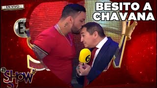 Un besito de El Potro a Chavana  Es Show [upl. by Cindie]